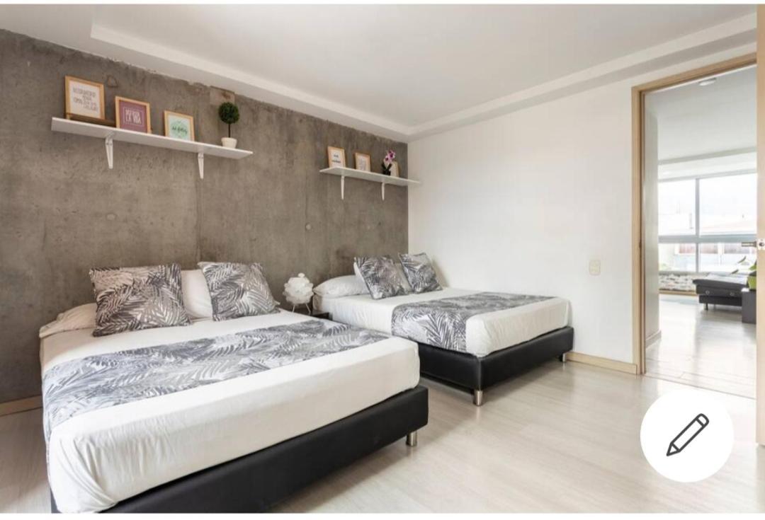 Beautiful & Comfortable Apartment In Laureles Меделин Екстериор снимка